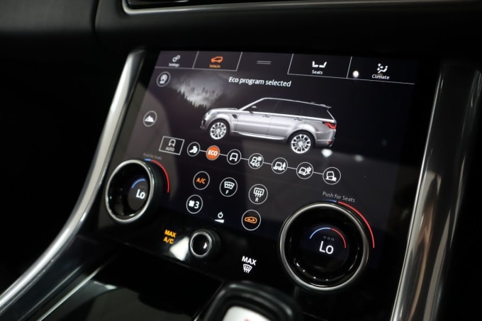 2025 Land Rover Range Rover Sport
