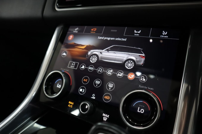 2025 Land Rover Range Rover Sport