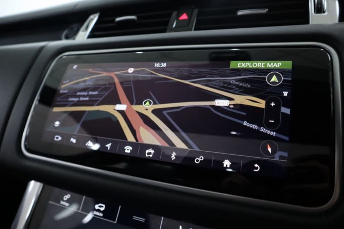 2025 Land Rover Range Rover Sport