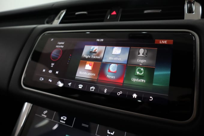 2025 Land Rover Range Rover Sport