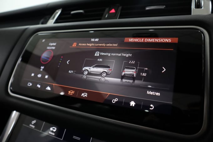 2025 Land Rover Range Rover Sport