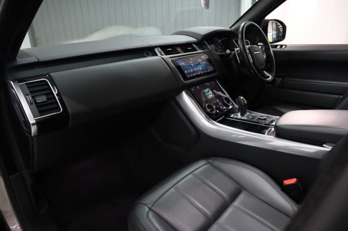 2025 Land Rover Range Rover Sport