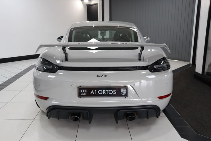 2025 Porsche 718 Cayman