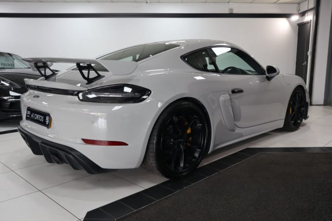 2025 Porsche 718 Cayman