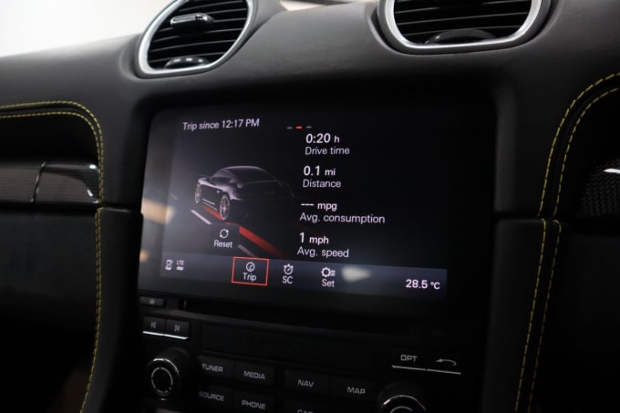 2025 Porsche 718 Cayman