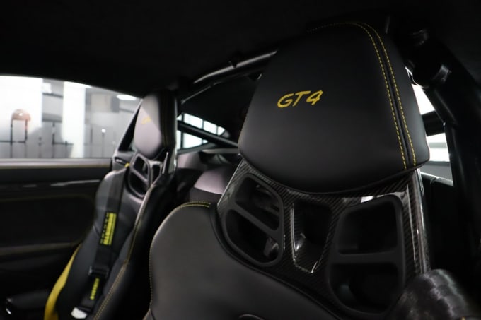 2025 Porsche 718 Cayman