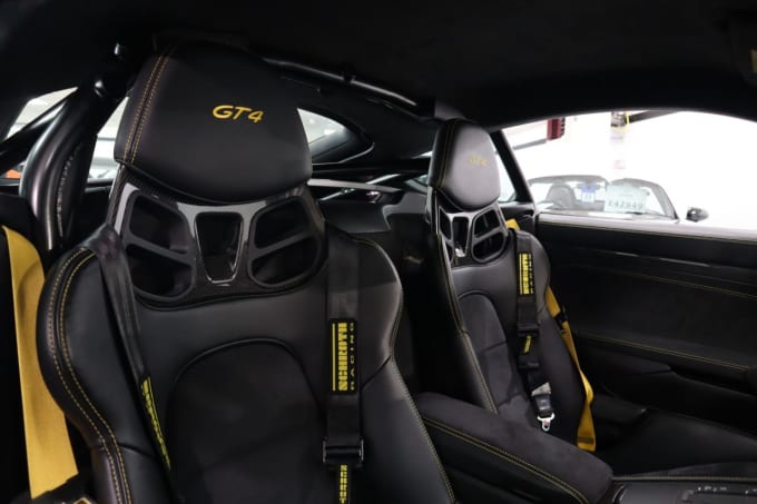 2025 Porsche 718 Cayman