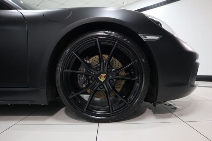 2025 Porsche 718 Cayman