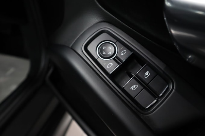 2025 Porsche 718 Cayman