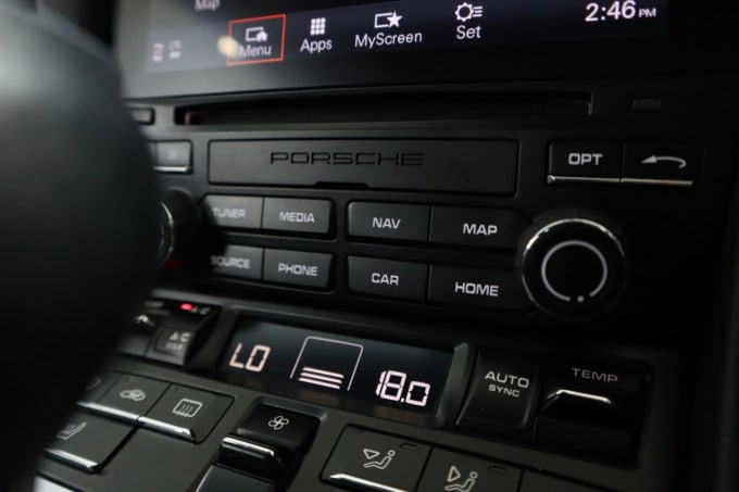 2025 Porsche 718 Cayman