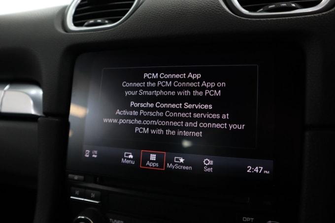 2025 Porsche 718 Cayman