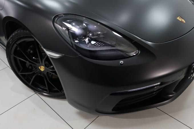 2025 Porsche 718 Cayman