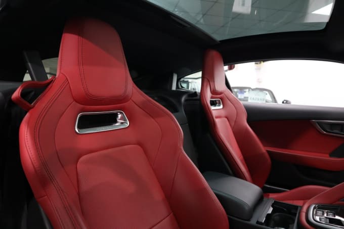 2025 Jaguar F-type