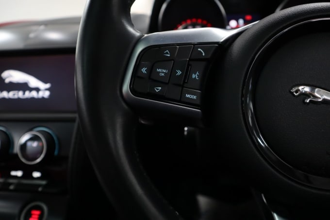 2025 Jaguar F-type