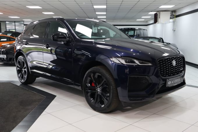2025 Jaguar F-pace