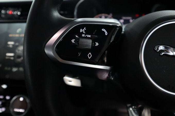 2025 Jaguar F-pace
