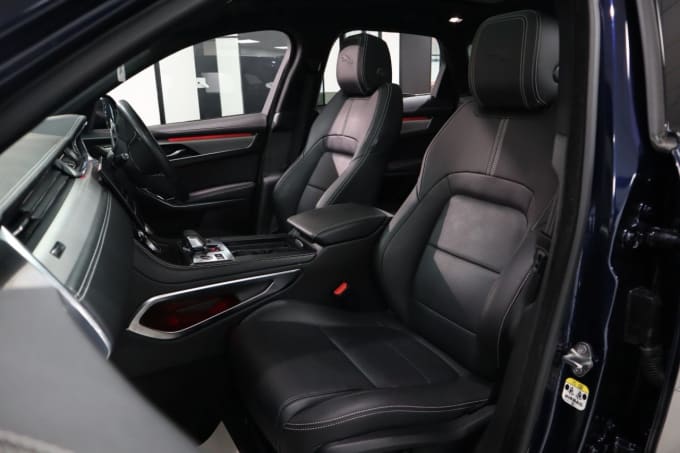 2025 Jaguar F-pace
