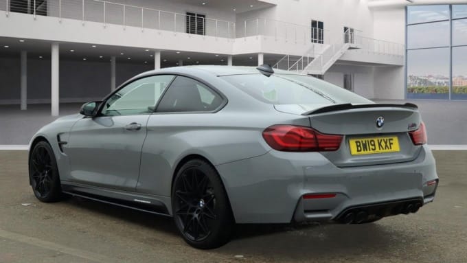 2025 BMW M4