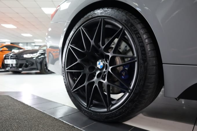 2025 BMW M4