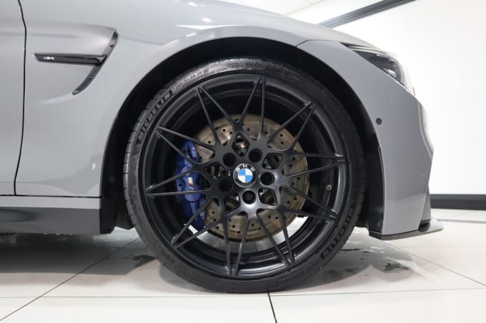 2025 BMW M4
