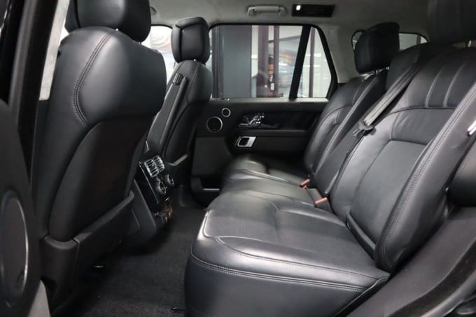 2025 Land Rover Range Rover