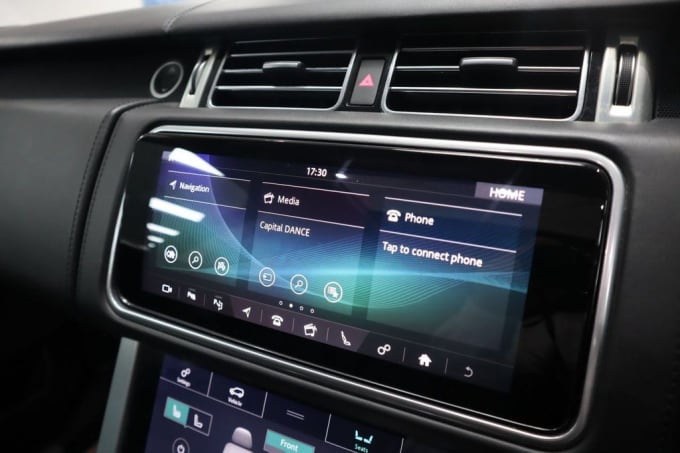 2025 Land Rover Range Rover