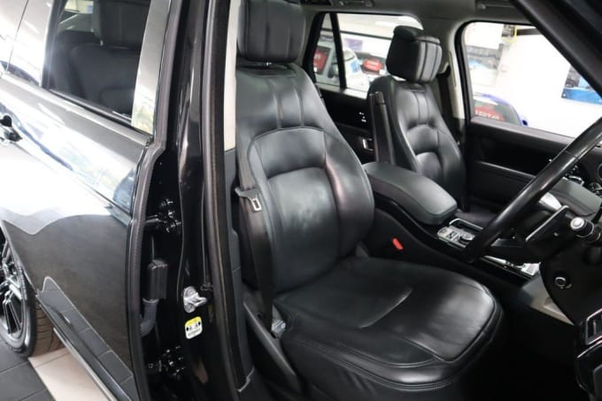 2025 Land Rover Range Rover