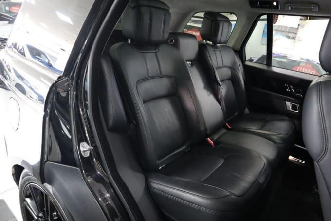 2025 Land Rover Range Rover