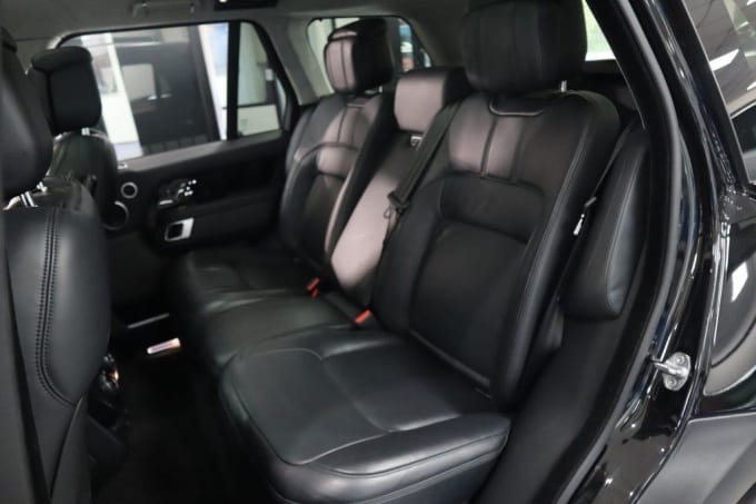 2025 Land Rover Range Rover