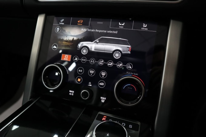 2025 Land Rover Range Rover