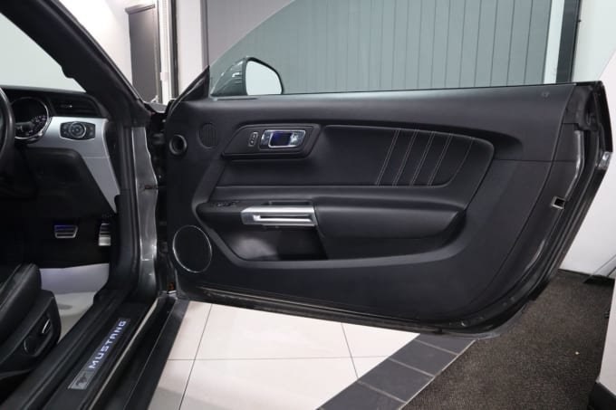 2025 Ford Mustang
