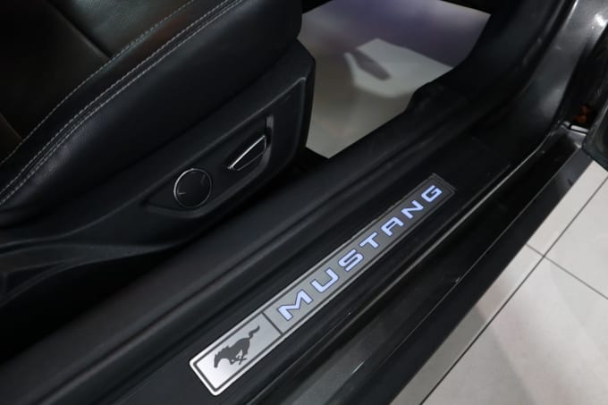 2025 Ford Mustang