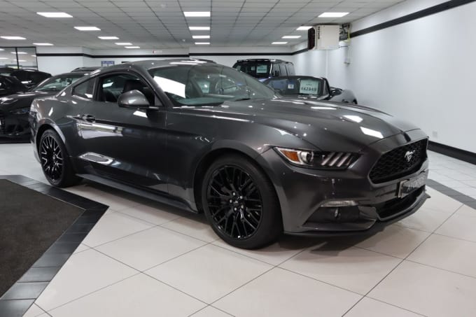 2025 Ford Mustang