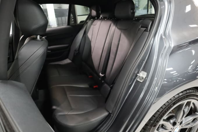 2025 BMW 1 Series