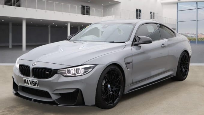 2025 BMW M4