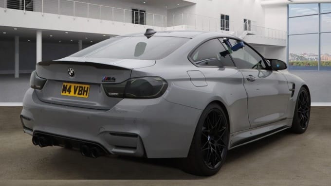 2025 BMW M4