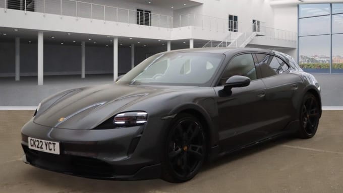 2025 Porsche Taycan
