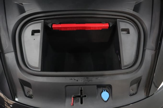 2025 Porsche Taycan