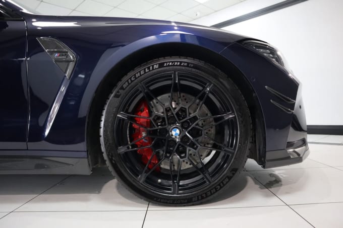 2025 BMW M4