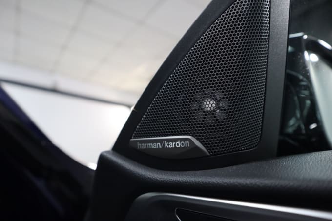 2025 BMW M4
