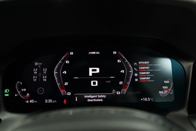 2025 BMW M4