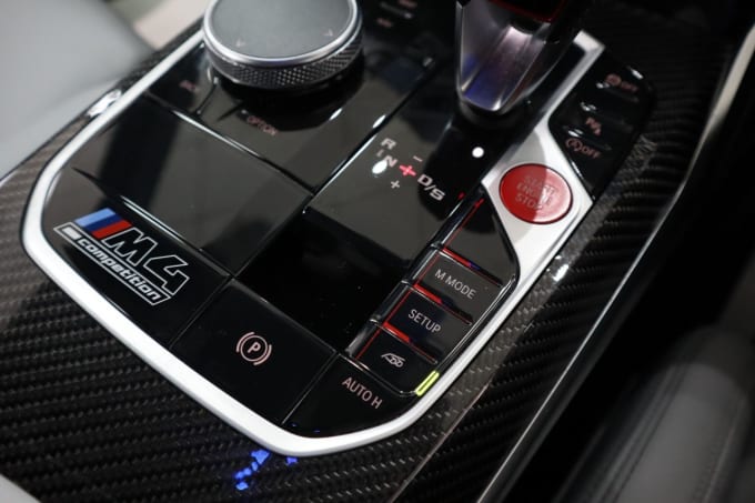 2025 BMW M4