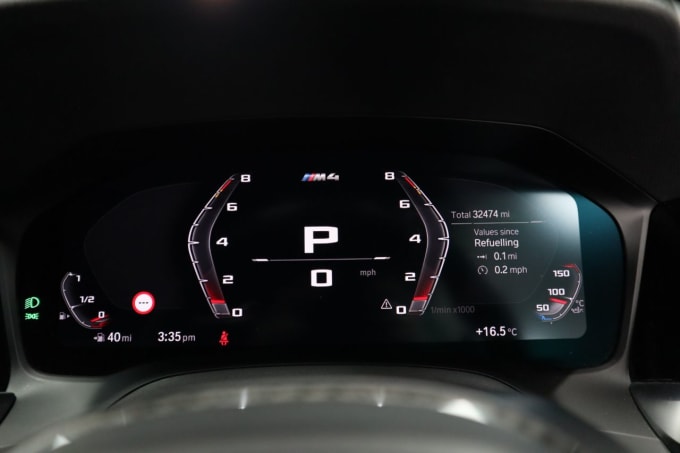2025 BMW M4