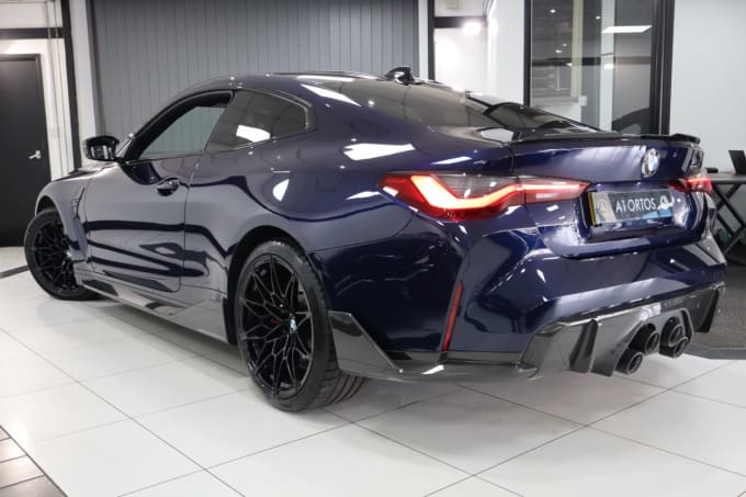 2025 BMW M4