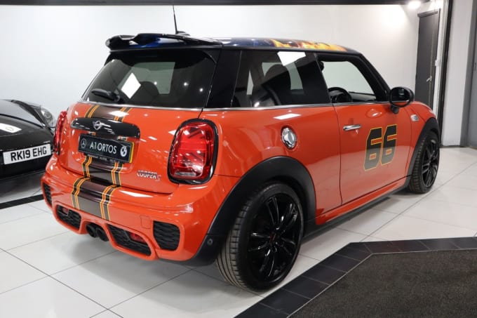 2025 Mini Hatch