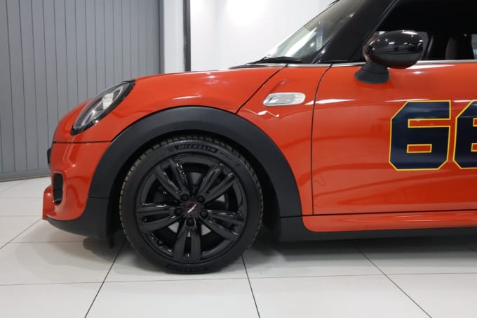 2025 Mini Hatch