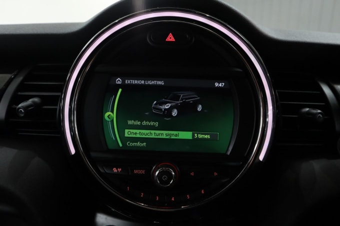 2025 Mini Hatch