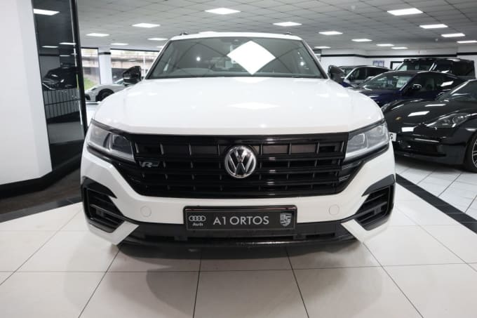 2025 Volkswagen Touareg