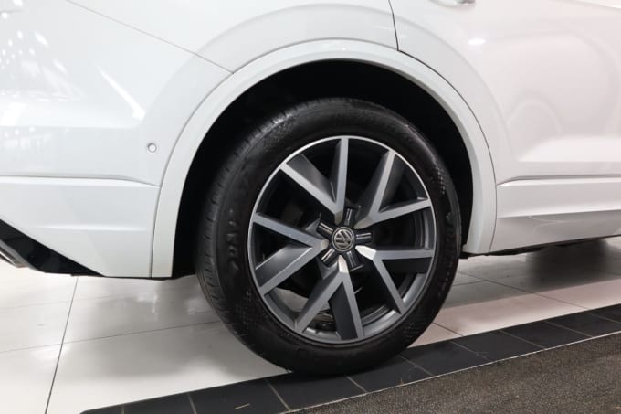 2025 Volkswagen Touareg