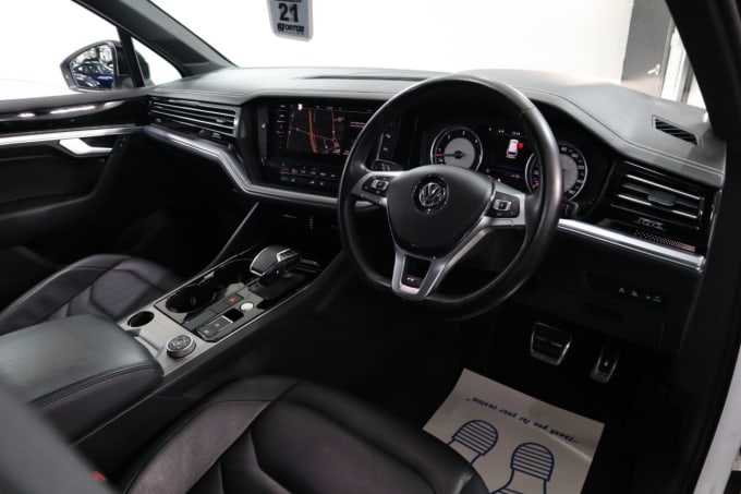 2025 Volkswagen Touareg